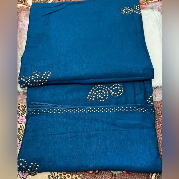 Jersey Hijab With Design Made in Dubai UAE - Picture 2 of 4